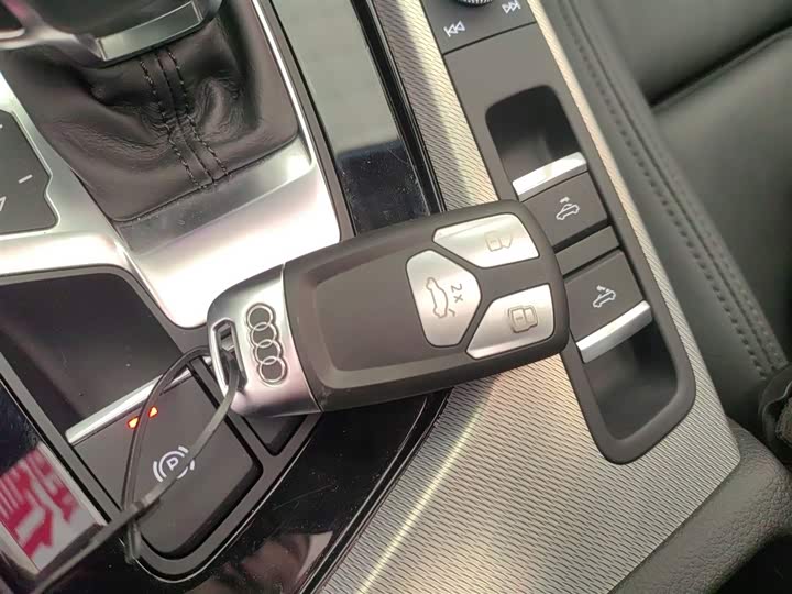 Audi A5 2024 2024款 Cabriolet 40 TFSI 时尚动感型