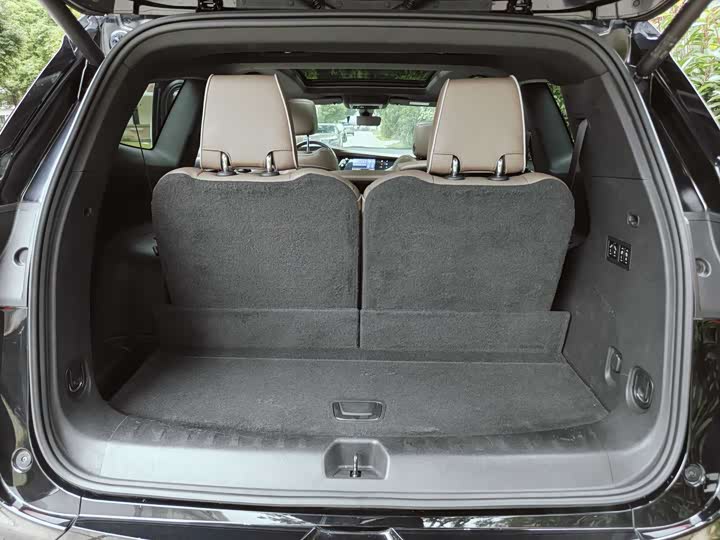 Buick Enclave 2022 2022款 652T 四驱尊享旗舰型 7座