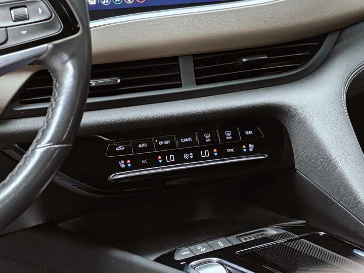 Buick Enclave 2022 2022款 652T 四驱尊享旗舰型 7座