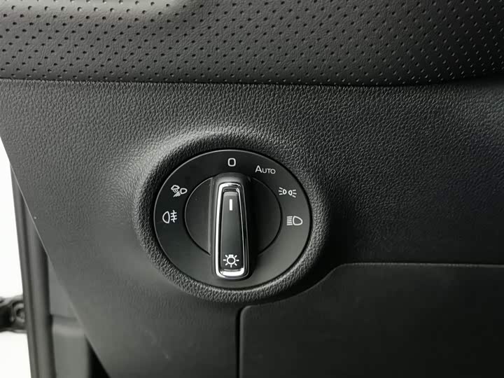 Skoda Kodiaq 2022 2022款 TSI330 5座两驱奢享版