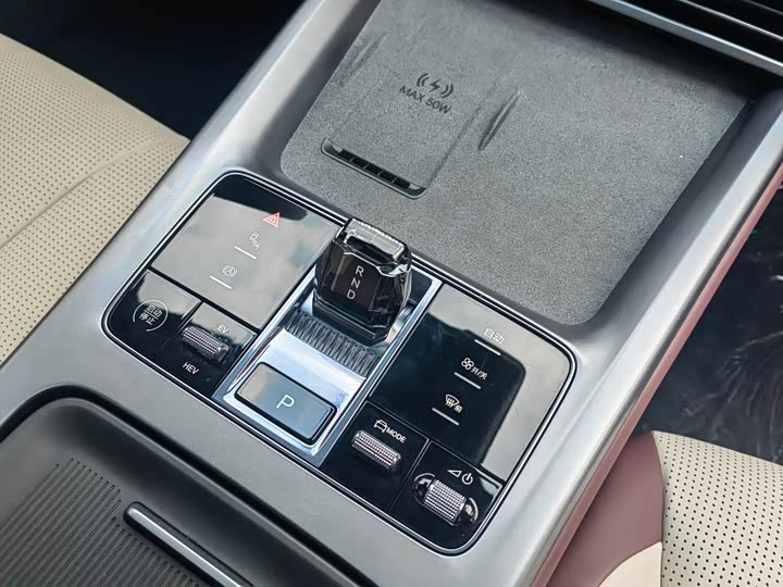 BYD Seal 07 DM-i Hybrid 2025 2025款 DM-i 1.5L 125km 豪华型