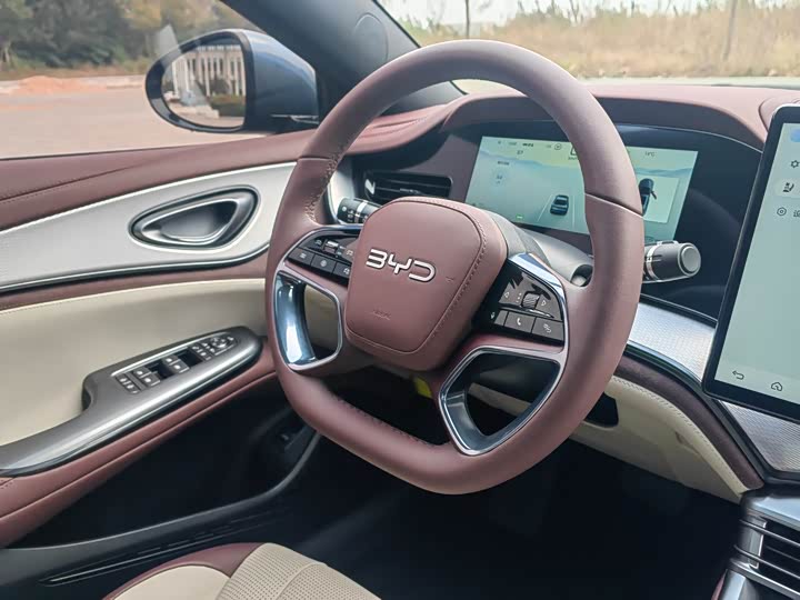 BYD Seal 07 DM-i Hybrid 2025 2025款 DM-i 1.5L 125km 豪华型