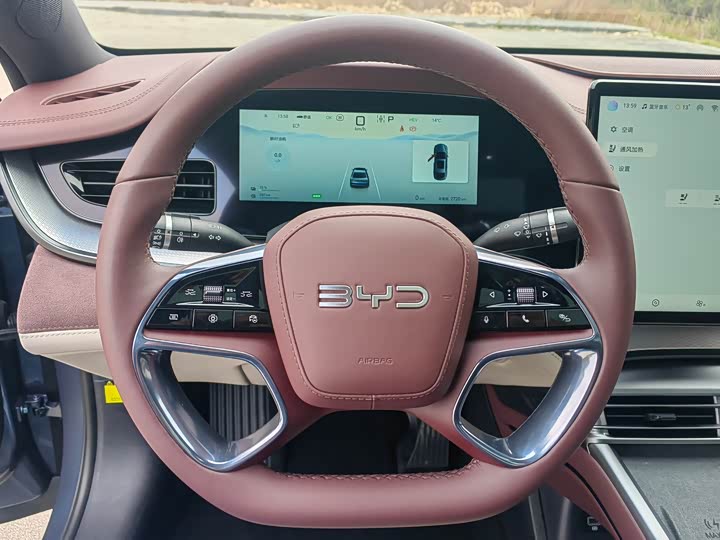 BYD Seal 07 DM-i Hybrid 2025 2025款 DM-i 1.5L 125km 豪华型