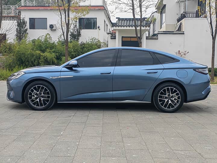 BYD Seal 07 DM-i Hybrid 2025 2025款 DM-i 1.5L 125km 豪华型