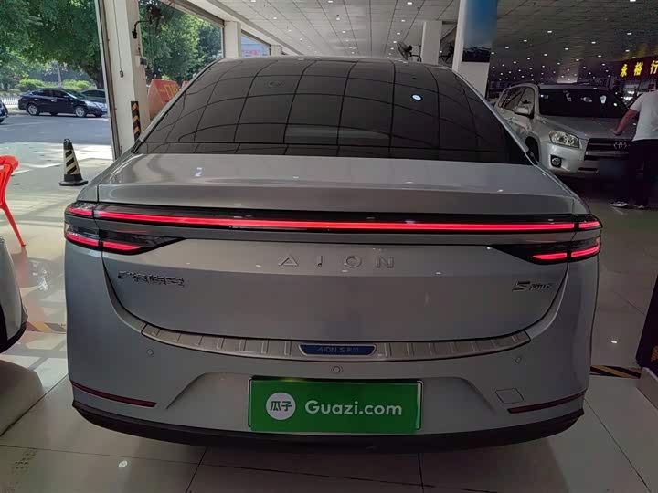 GAC Aion S Plus 2023 2023款 70 智领版 三元锂