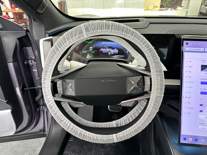 HiPhi Y 2023 2023款 560km 先锋版