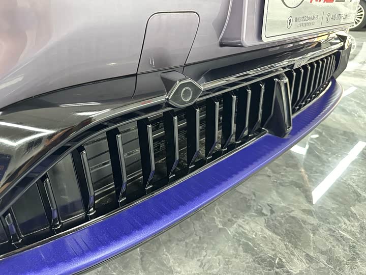 HiPhi Y 2023 2023款 560km 先锋版