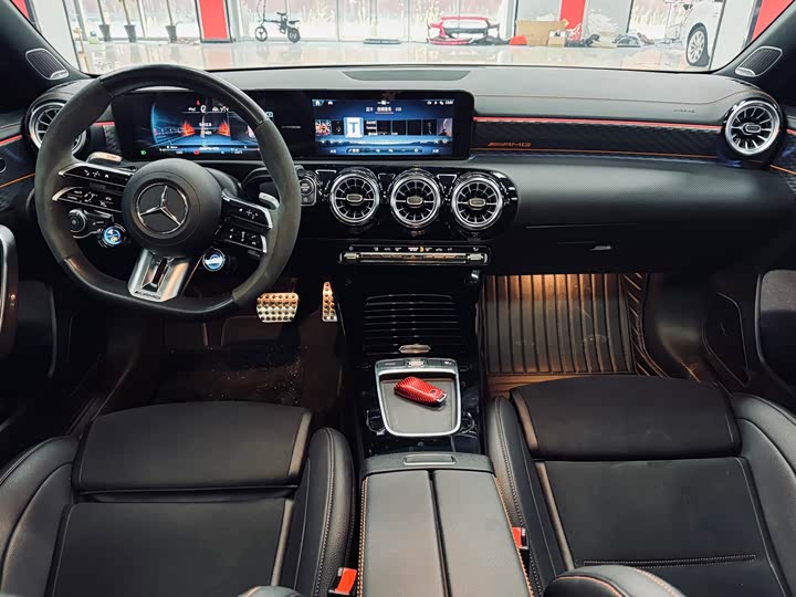 Mercedes-Benz A-Class AMG 2024 2024款 AMG A 45 S 4MATIC+燃擎当道特别版