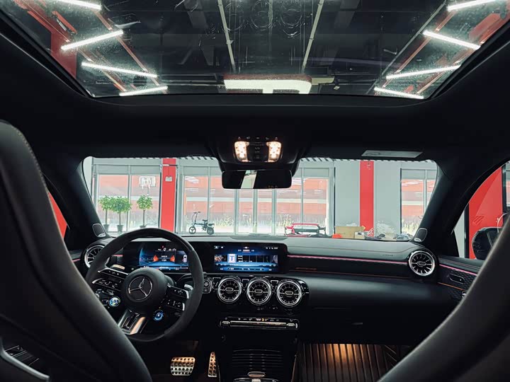 Mercedes-Benz A-Class AMG 2024 2024款 AMG A 45 S 4MATIC+燃擎当道特别版