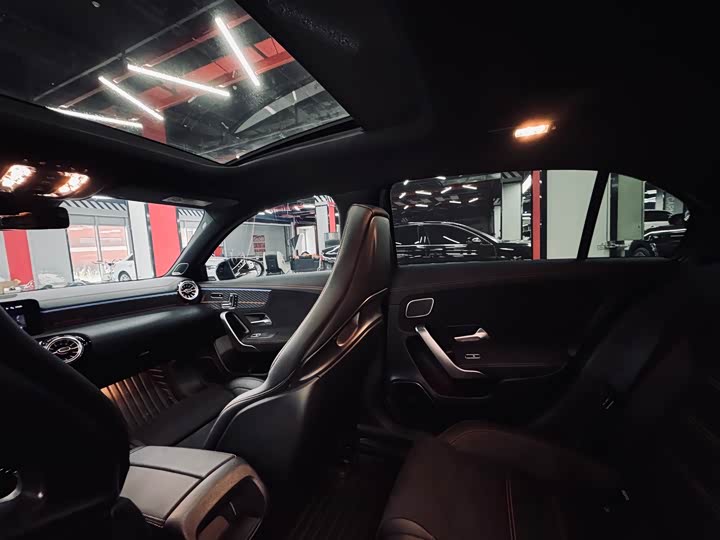 Mercedes-Benz A-Class AMG 2024 2024款 AMG A 45 S 4MATIC+燃擎当道特别版