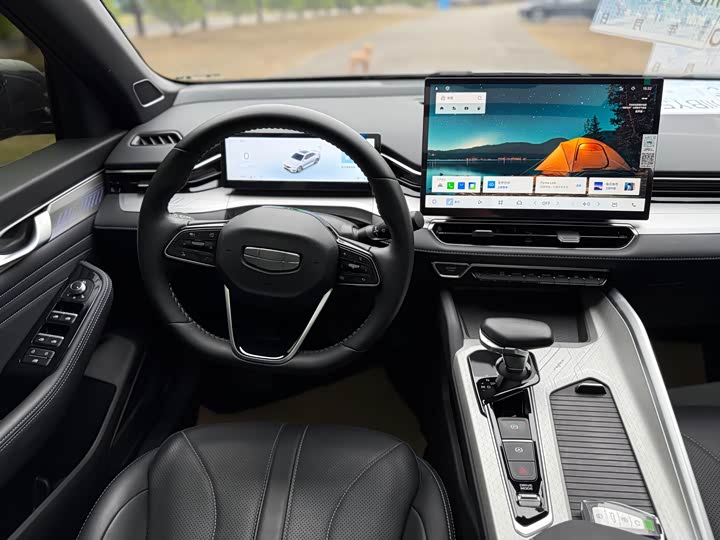 Geely Preface 2025 2025款 东方曜 1.5TD 昆仑版