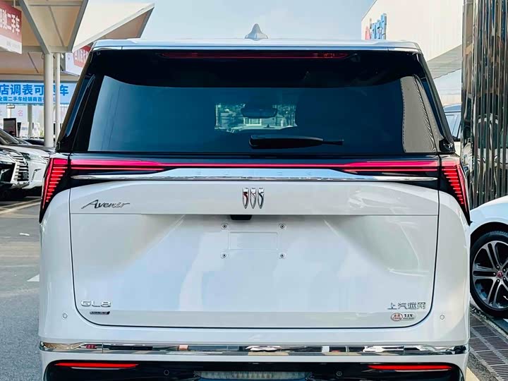 Buick GL8 Hybrid 2024 2024款 陆尊 奢享版 6座