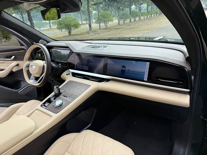 Geely Monjaro 2025 2025款 东方曜 2.0TD 自动四驱望月版