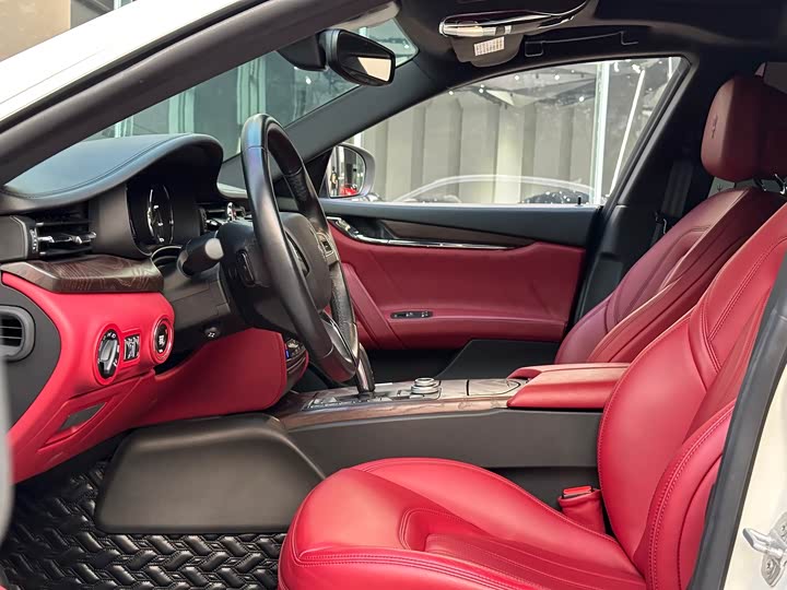 Maserati Quattroporte 2021 2021款 3.0T 标准版