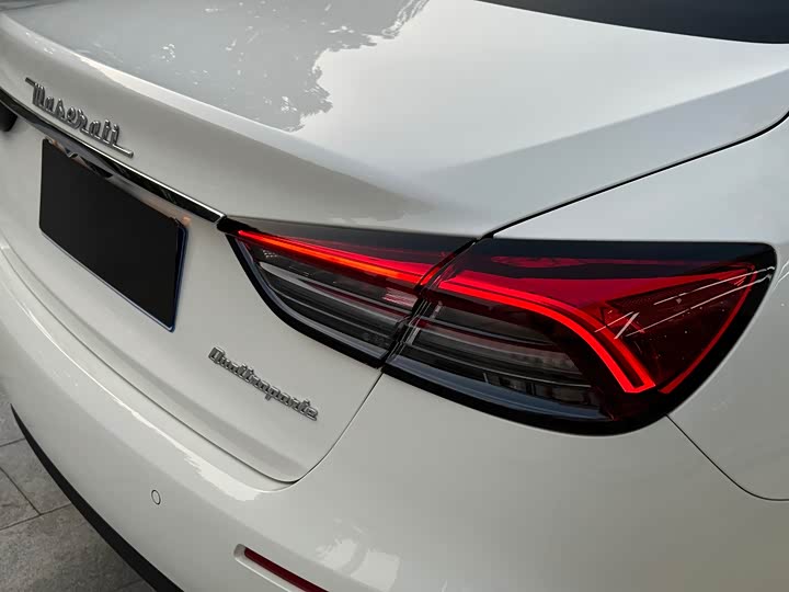 Maserati Quattroporte 2021 2021款 3.0T 标准版