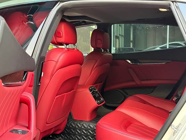 Maserati Quattroporte 2021 2021款 3.0T 标准版