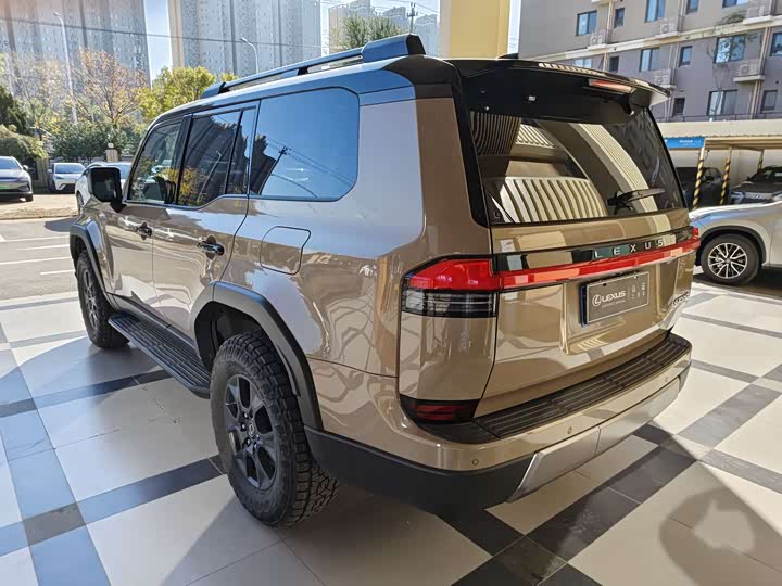 Lexus GX 2024 2024款 OVERTRAIL 远峰版