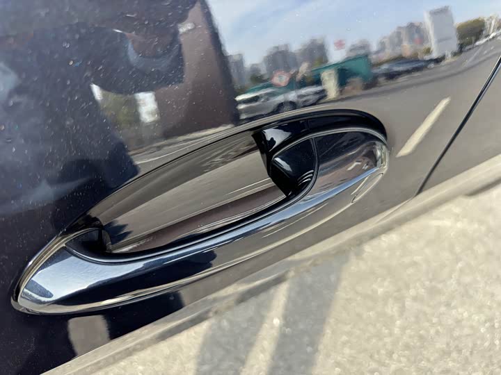 BMW X5 2023 2023款 xDrive 30Li 尊享型M运动曜夜套装