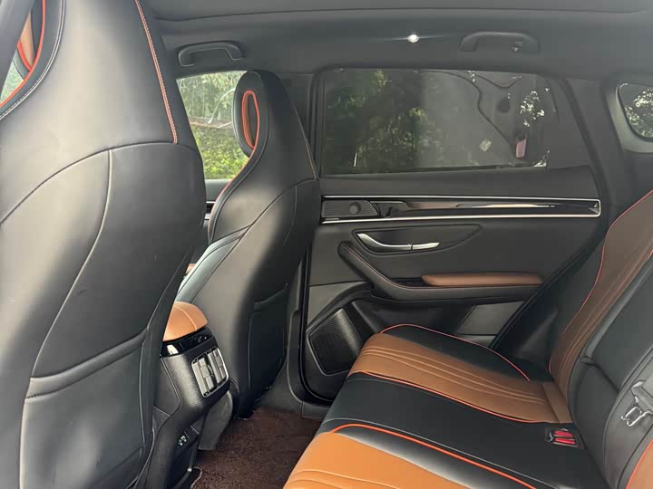 BYD Song Plus 2020 2020款 1.5T 自动尊贵型