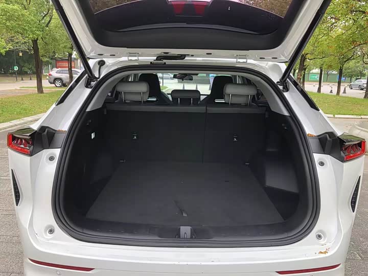 Changan UNI-Z Hybrid 2024 2024款 蓝鲸智电iDD 125km 超越型