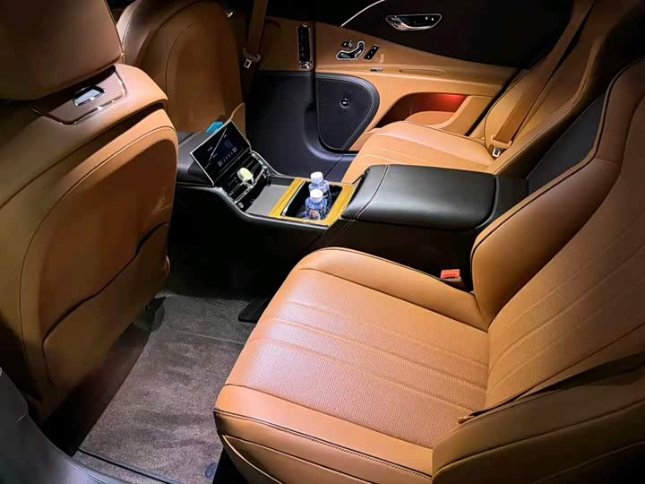 Bentley Flying Spur Hybrid 2022 2022款 2.9T V6 Hybrid