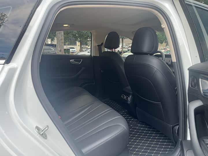 Roewe D7 2025 2025款 DMH 125km 世界冠军版