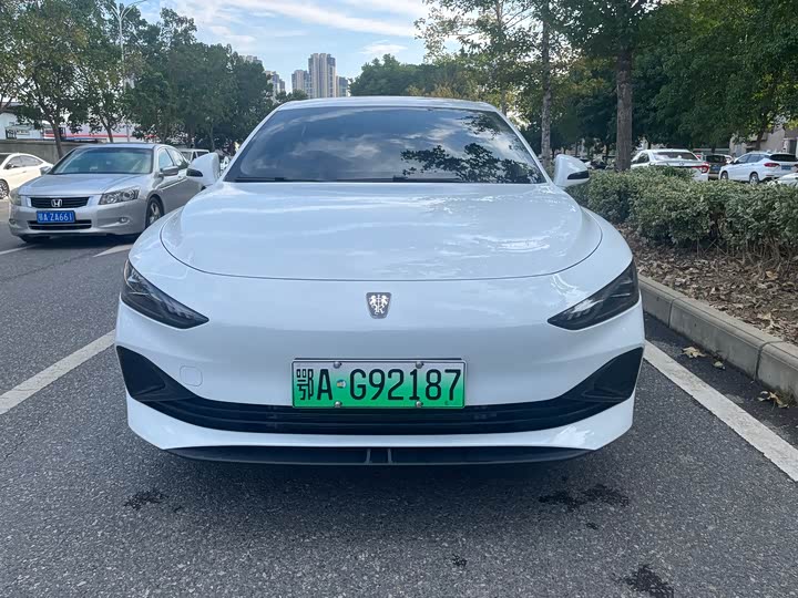 Roewe D7 2025 2025款 DMH 125km 世界冠军版