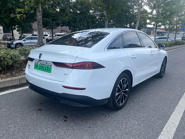 Roewe D7 2025 2025款 DMH 125km 世界冠军版