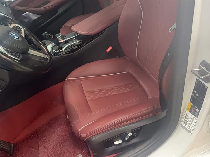 BMW 5 Series Hybrid 2022 2022款 535Le M运动套装