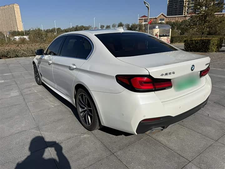 BMW 5 Series Hybrid 2022 2022款 535Le M运动套装