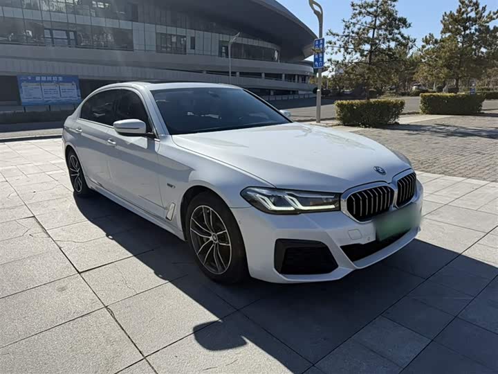 BMW 5 Series Hybrid 2022 2022款 535Le M运动套装