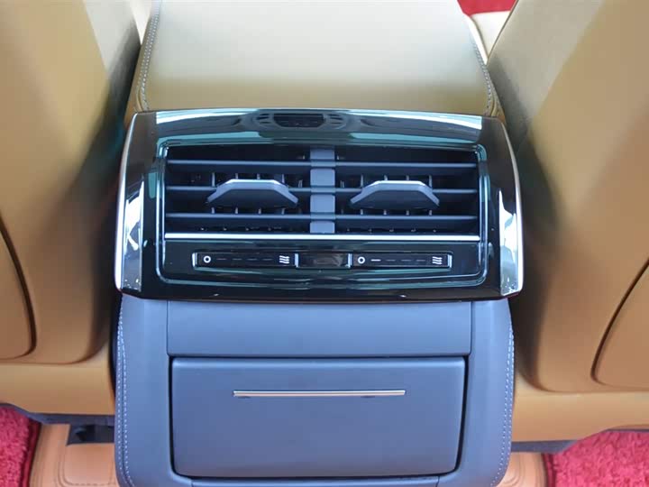 Audi A8 2025 2025款 A8L 50 TFSI quattro 臻选型