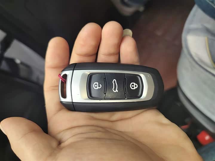 Geely Vision X3 2021 2021款 PRO 1.5L CVT尊贵型