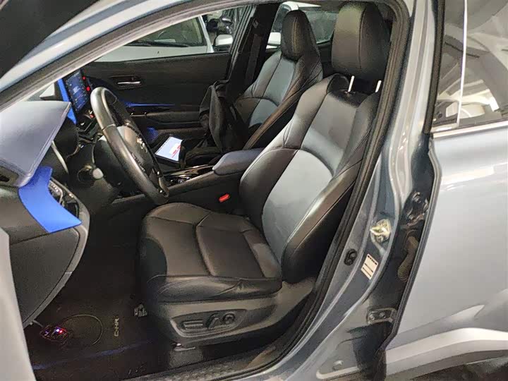 Toyota C-HR 2021 2021款 2.0L 豪华版