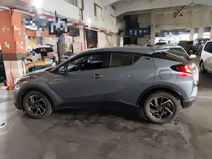 Toyota C-HR 2021 2021款 2.0L 豪华版