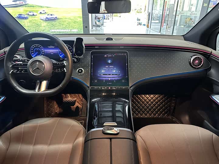 Mercedes-Benz EQE SUV 2023 2023款 350 4MATIC 先锋版