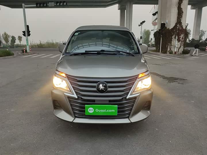 Dongfeng Forthing Lingzhi M5 2023 2023款 M5L 1.6L 基本型 7座