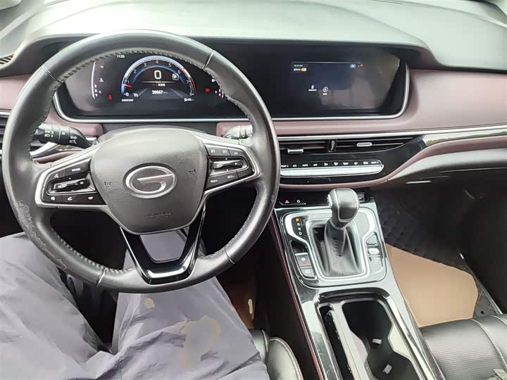 GAC Trumpchi M6 2023 2023款 PRO 270T DCT豪华版