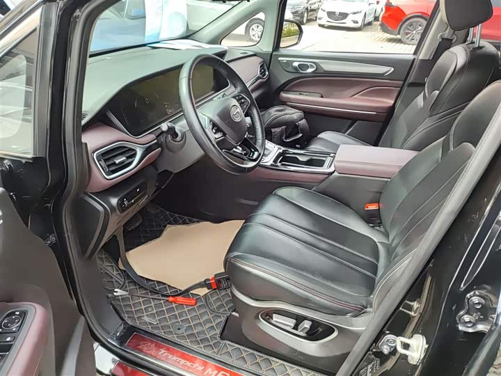 GAC Trumpchi M6 2023 2023款 PRO 270T DCT豪华版