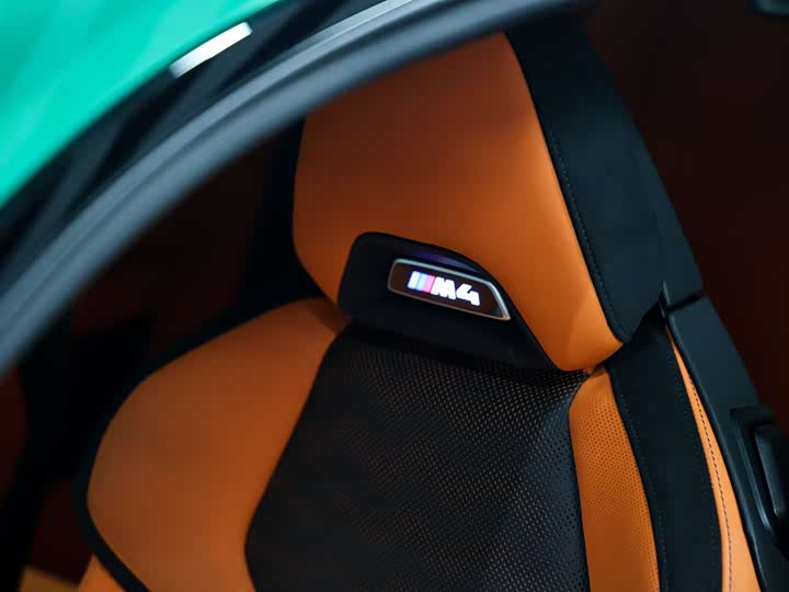 BMW M4 2024 2024款 M4双门轿跑车 M xDrive 雷霆版