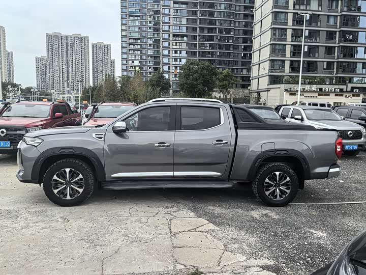 Maxus T90 2021 2021款 2.0T双增压 自动四驱高底盘旗舰型长箱