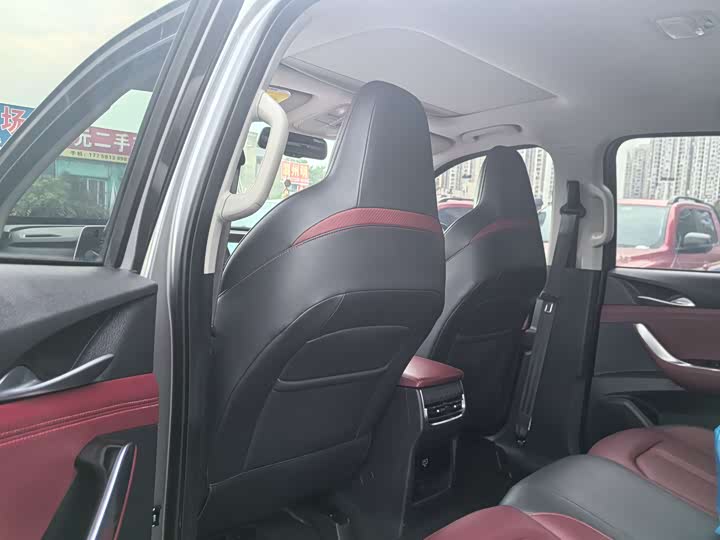 Maxus T90 2021 2021款 2.0T双增压 自动四驱高底盘旗舰型长箱