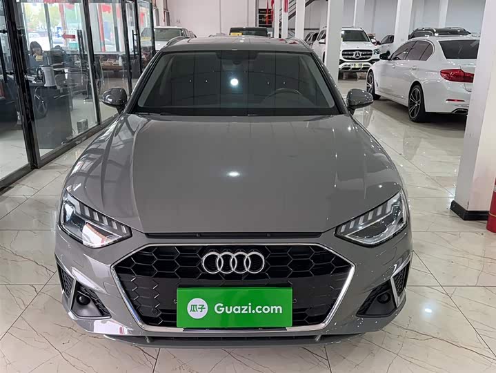 Audi A4 2021 2021款 Avant 先锋派 40 TFSI 时尚动感型
