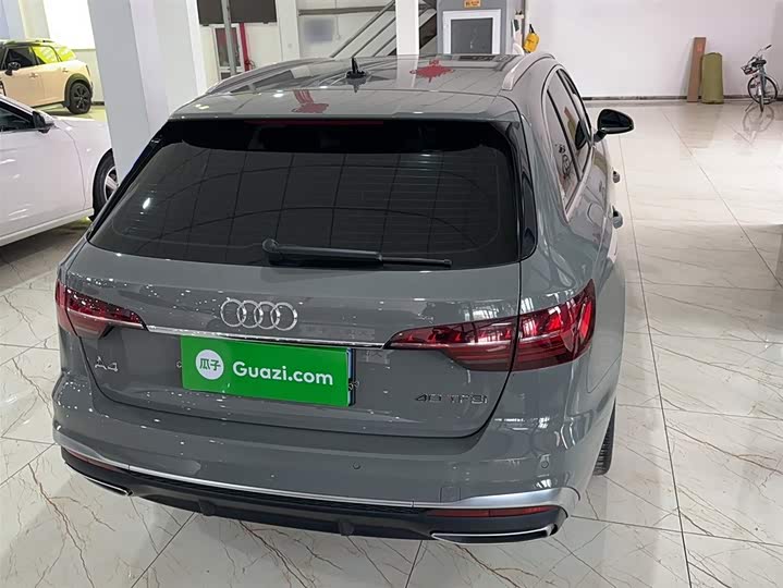 Audi A4 2021 2021款 Avant 先锋派 40 TFSI 时尚动感型