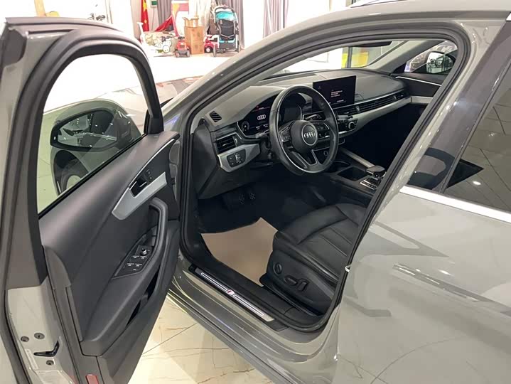 Audi A4 2021 2021款 Avant 先锋派 40 TFSI 时尚动感型