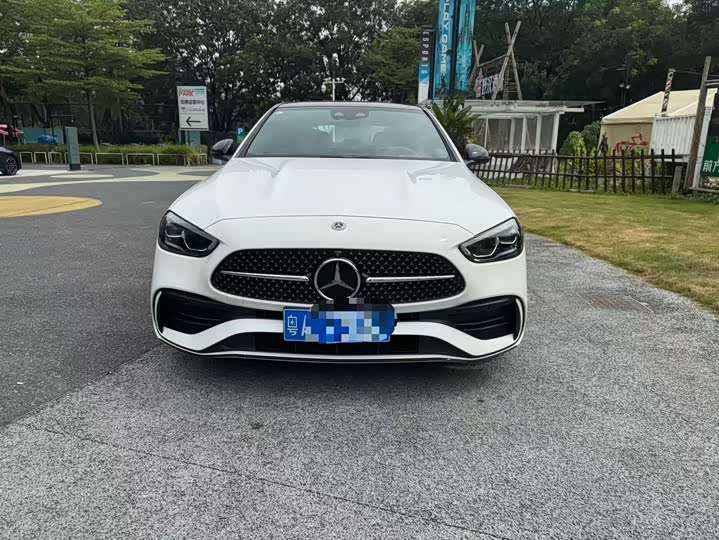 2025 Mercedes-Benz C-Class