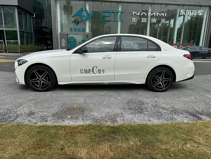 Mercedes-Benz C-Class 2025 2025款 C 260 L 皓夜运动版