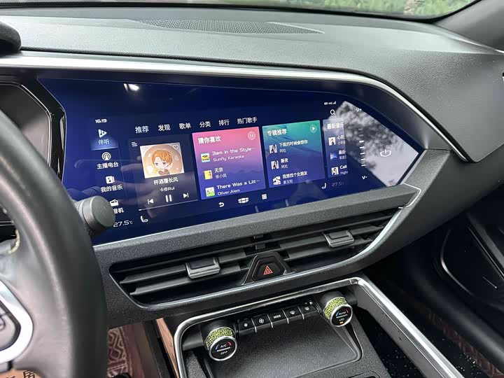 Geely Tugella S 2021 2021款 2.0TD 自动两驱闪电版