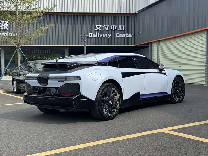 HiPhi Z 2023 2023款 五座版