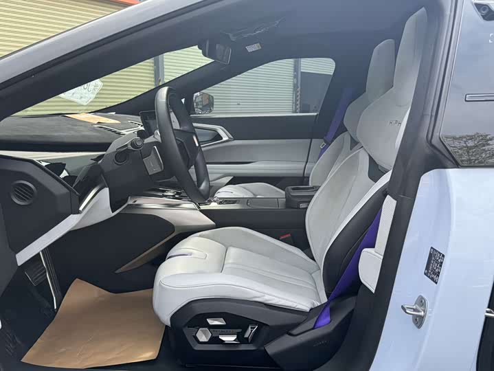 HiPhi Z 2023 2023款 五座版